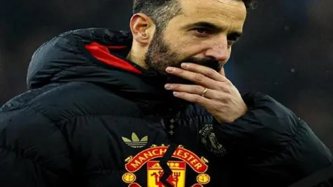 曼联近四轮三连败，伯恩茅斯3-0逆转胜，3分钟内丢两球